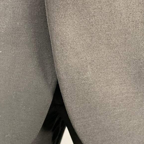 HUGO BOSS Size 44 Black Wool Single Breasted Notch Lapel Suit - Picture 7 of 16